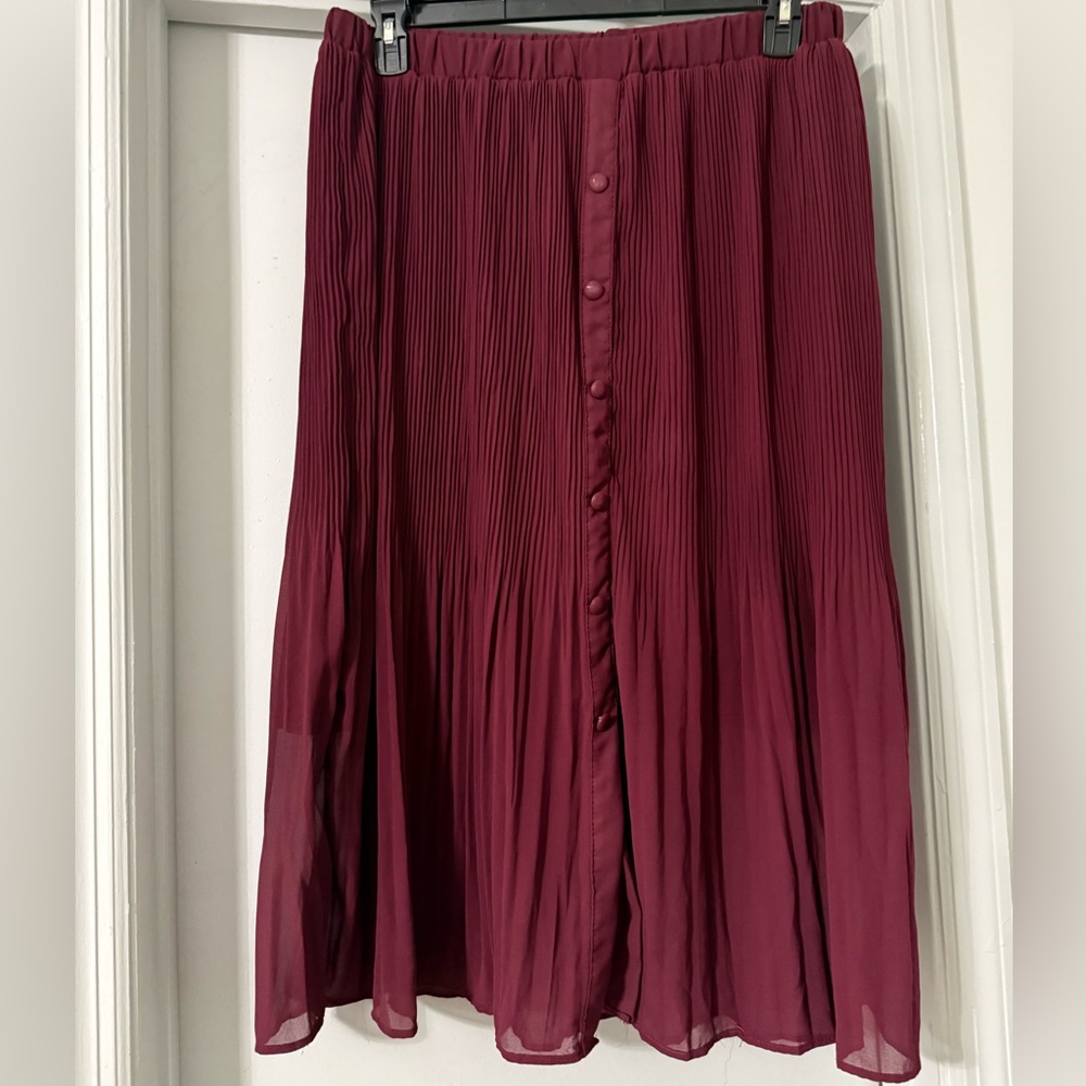 Wine Pleated Midi Skirt